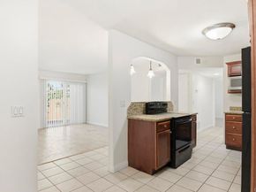 550 Graves Avenue 8, El Cajon CA 92020