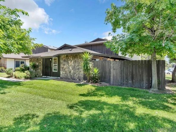 9941 Woodpark Drive, Santee CA 92071