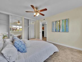 5511 Adelaide Avenue 27, San Diego CA 92115