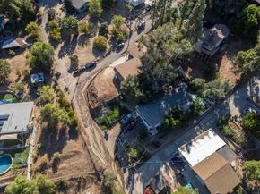 9518 Cypress St, Lakeside CA 92040