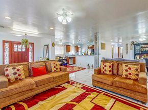 9518 Cypress St, Lakeside CA 92040