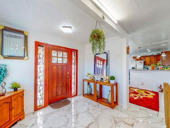 9518 Cypress St, Lakeside CA 92040