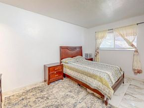 9518 Cypress St, Lakeside CA 92040