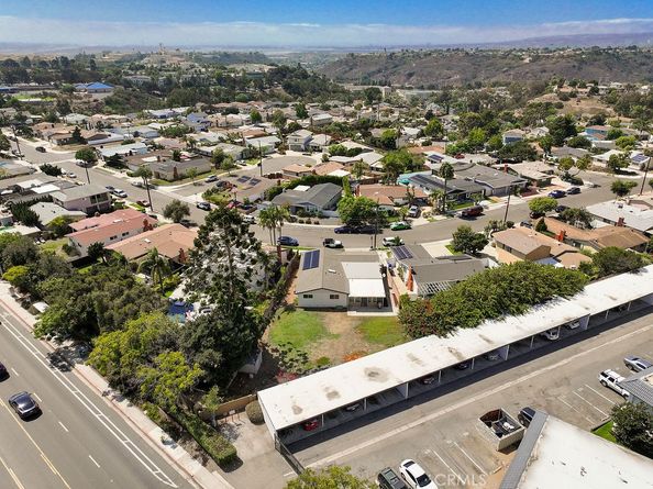 6619 Alcala Knolls Drive, San Diego CA 92111