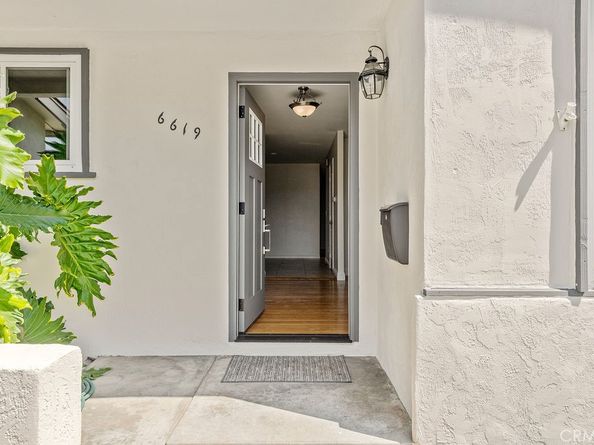6619 Alcala Knolls Drive, San Diego CA 92111