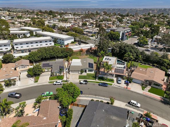 6619 Alcala Knolls Drive, San Diego CA 92111
