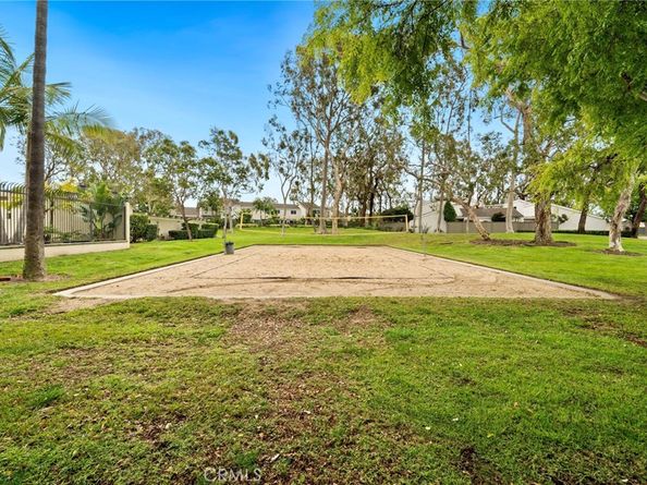 19811 Deep Harbor Dr, Huntington Beach CA 92648