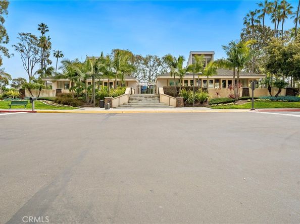 19811 Deep Harbor Dr, Huntington Beach CA 92648