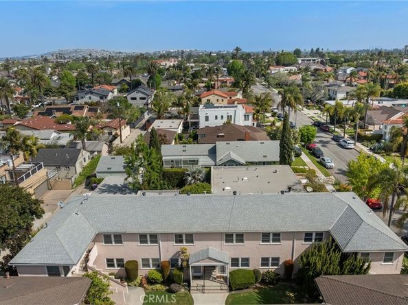 235 Termino Ave 1, Long Beach CA 90803