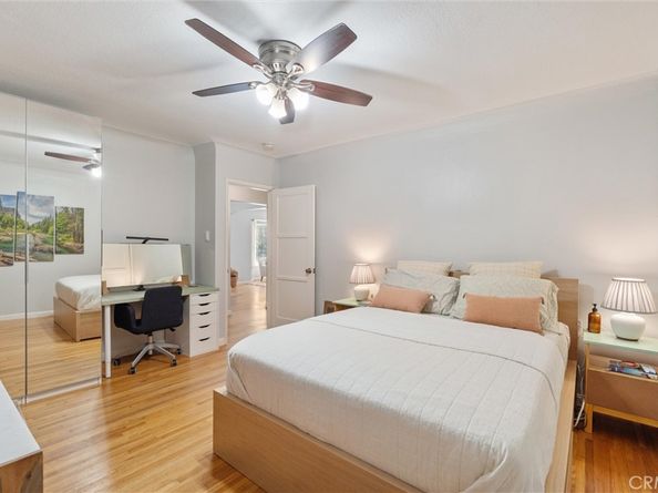 235 Termino Ave 1, Long Beach CA 90803