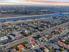 21052 Amberwick Lane, Huntington Beach CA 92646