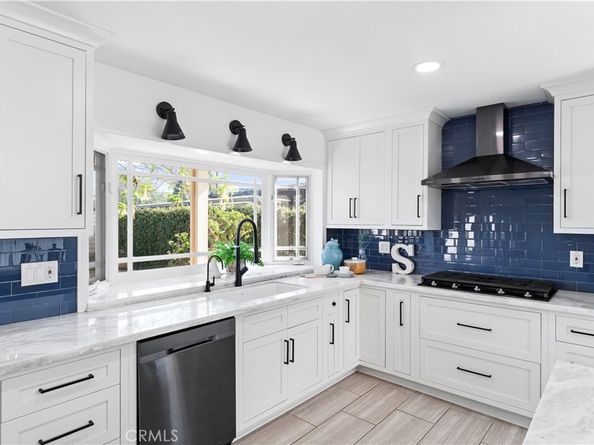 21052 Amberwick Lane, Huntington Beach CA 92646