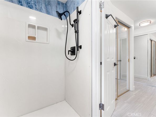 21052 Amberwick Lane, Huntington Beach CA 92646