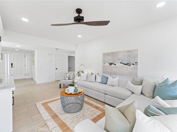 21052 Amberwick Lane, Huntington Beach CA 92646