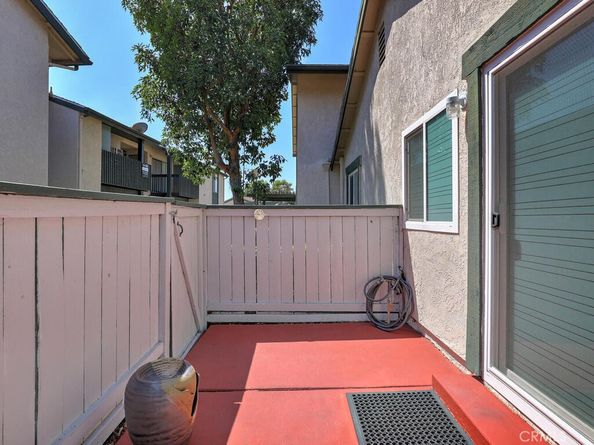 23294 Orange, 1, Lake Forest CA 92630