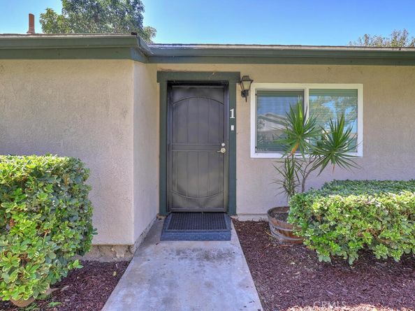 23294 Orange, 1, Lake Forest CA 92630