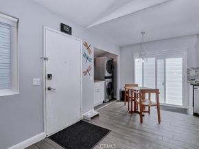 23294 Orange, 1, Lake Forest CA 92630