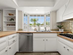 3162 Yellowtail Dr., Rossmoor CA 90720