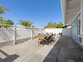 3162 Yellowtail Dr., Rossmoor CA 90720