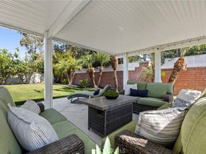 3162 Yellowtail Dr., Rossmoor CA 90720