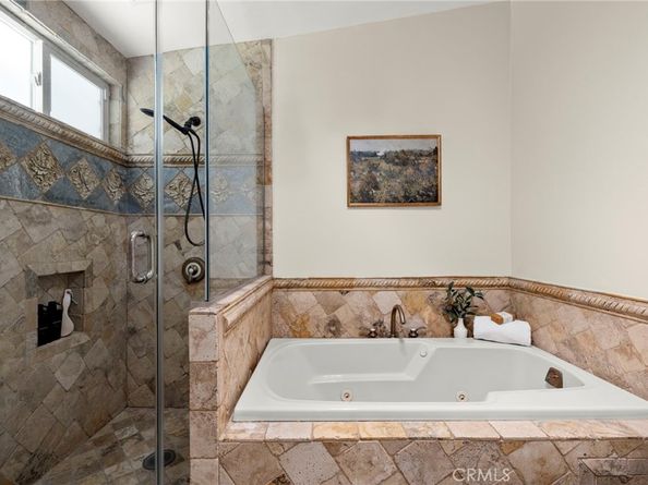 3162 Yellowtail Dr., Rossmoor CA 90720