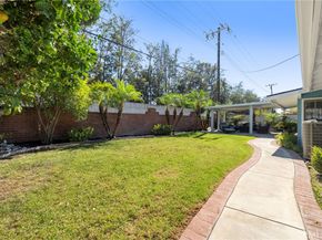 3162 Yellowtail Dr., Rossmoor CA 90720