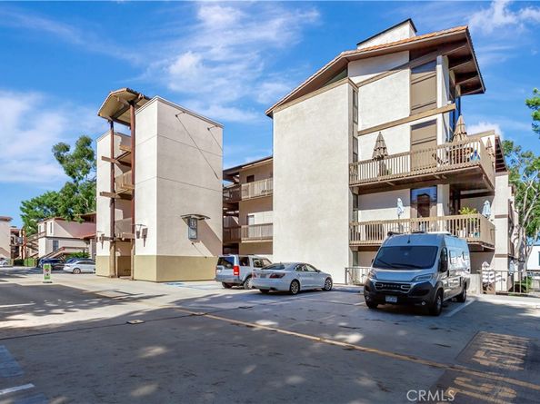 6331 Marina Pacifica N, Long Beach CA 90803