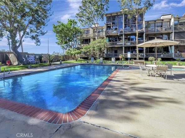 6331 Marina Pacifica N, Long Beach CA 90803