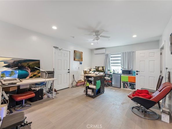 1612 1612 1/2 S Berendo Street, Los Angeles CA 90006