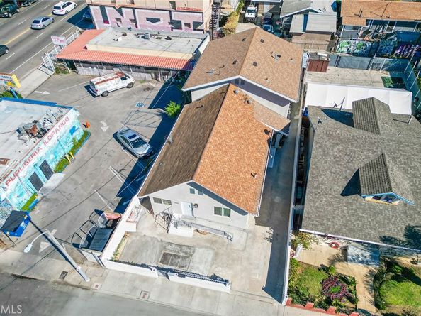 1612 1612 1/2 S Berendo Street, Los Angeles CA 90006