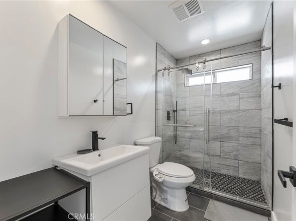 1612 1612 1/2 S Berendo Street, Los Angeles CA 90006