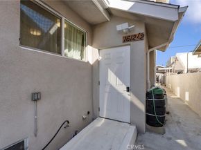 1612 1612 1/2 S Berendo Street, Los Angeles CA 90006