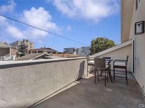 1612 1612 1/2 S Berendo Street, Los Angeles CA 90006