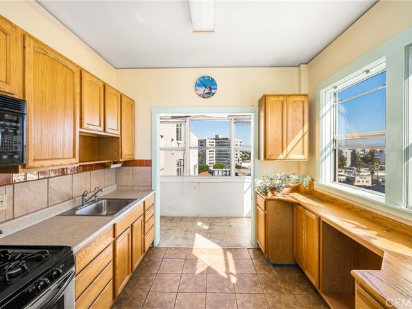 10 Atlantic, Long Beach CA 90802