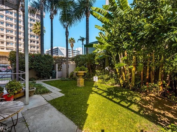 10 Atlantic, Long Beach CA 90802