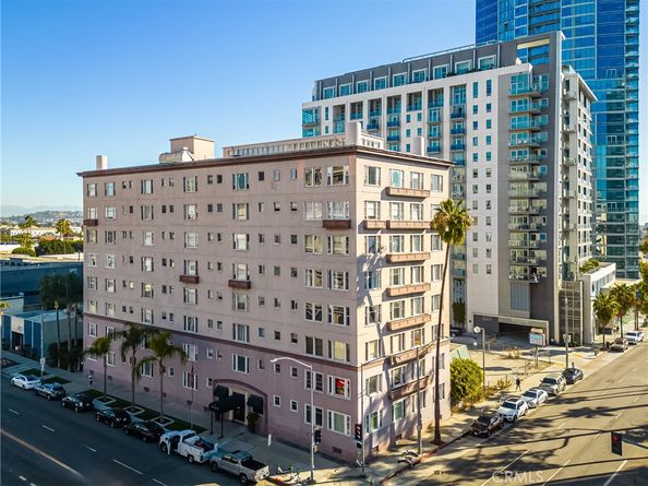 10 Atlantic, Long Beach CA 90802