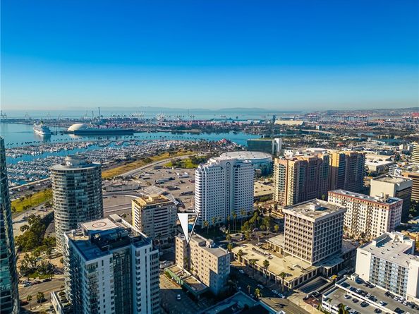 10 Atlantic, Long Beach CA 90802