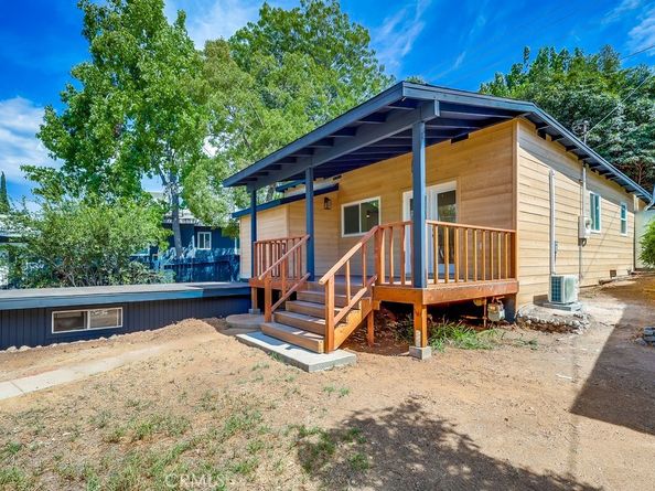2834 Delevan, Los Angeles CA 90065