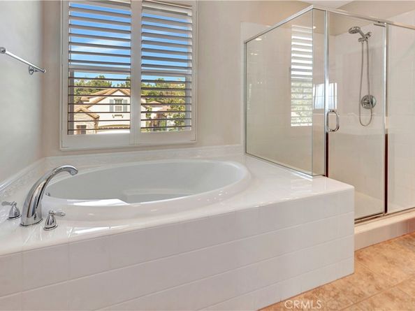 10 Rutherford, Irvine CA 92602