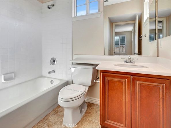 10 Rutherford, Irvine CA 92602