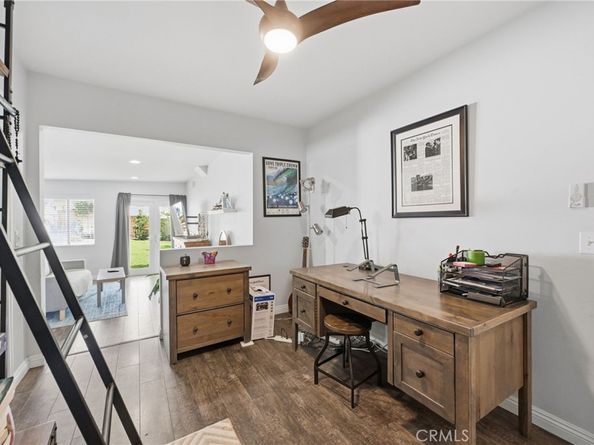 2076 Elanita, San Pedro CA 90732