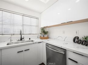 361 S Van Buren B, Placentia CA 92870