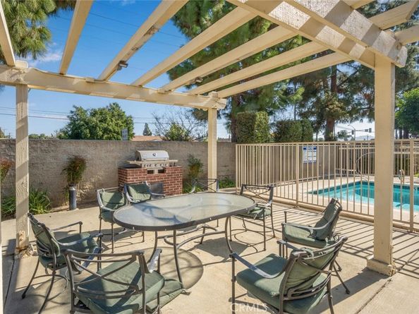 361 S Van Buren B, Placentia CA 92870