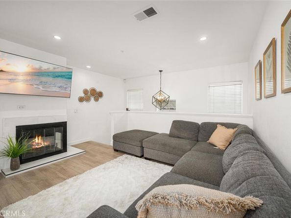 361 S Van Buren B, Placentia CA 92870