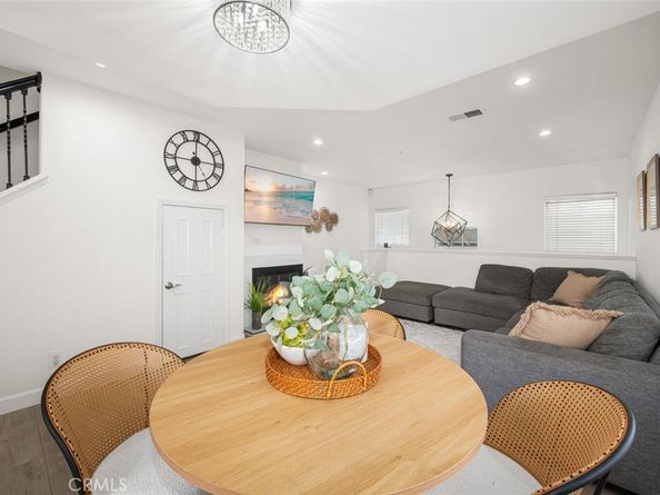 361 S Van Buren B, Placentia CA 92870