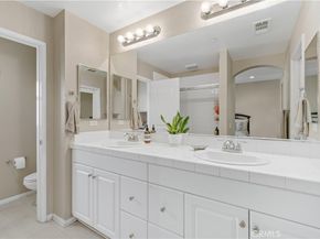 142 Hedge Bloom, Irvine CA 92618