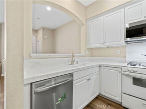142 Hedge Bloom, Irvine CA 92618