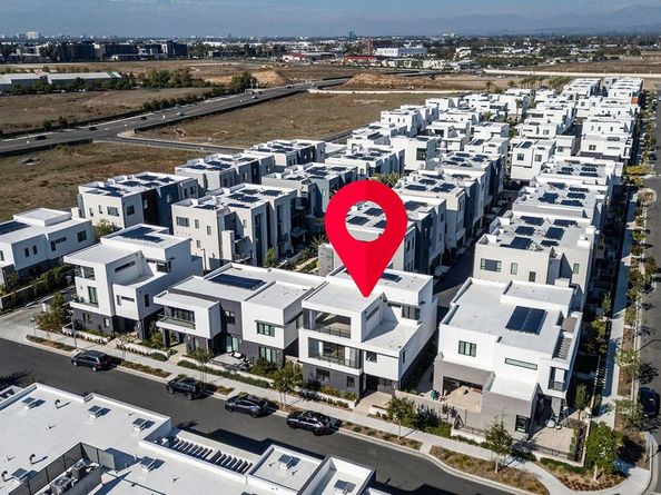 2091 Flight Way, Tustin CA 92782