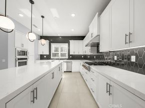 2091 Flight Way, Tustin CA 92782