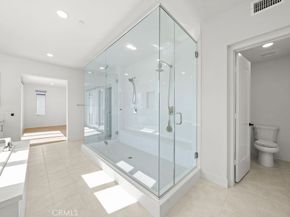 2091 Flight Way, Tustin CA 92782
